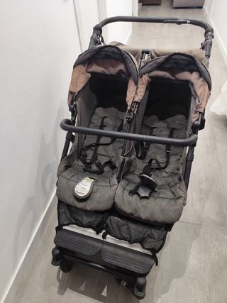 Carrito gemelar Mountain Buggy Duet