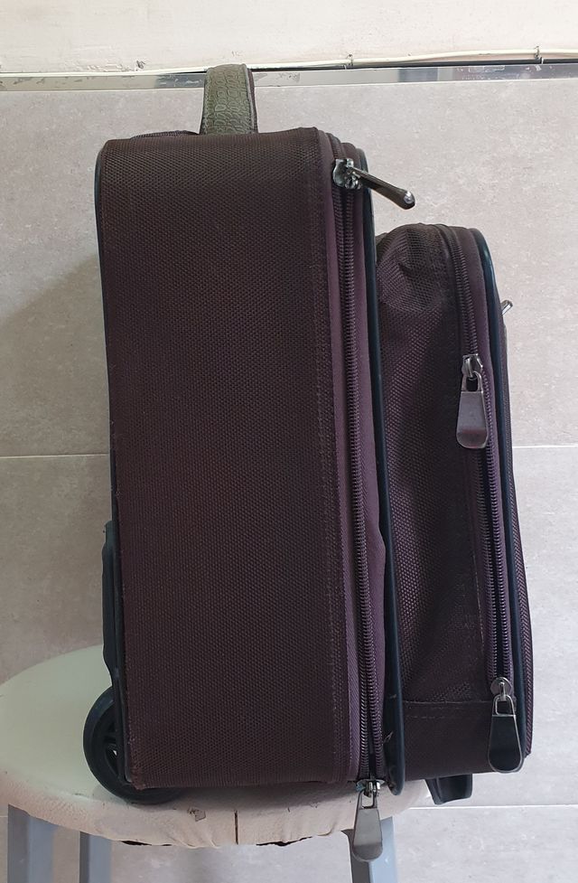 Maleta cabina marrón trolley