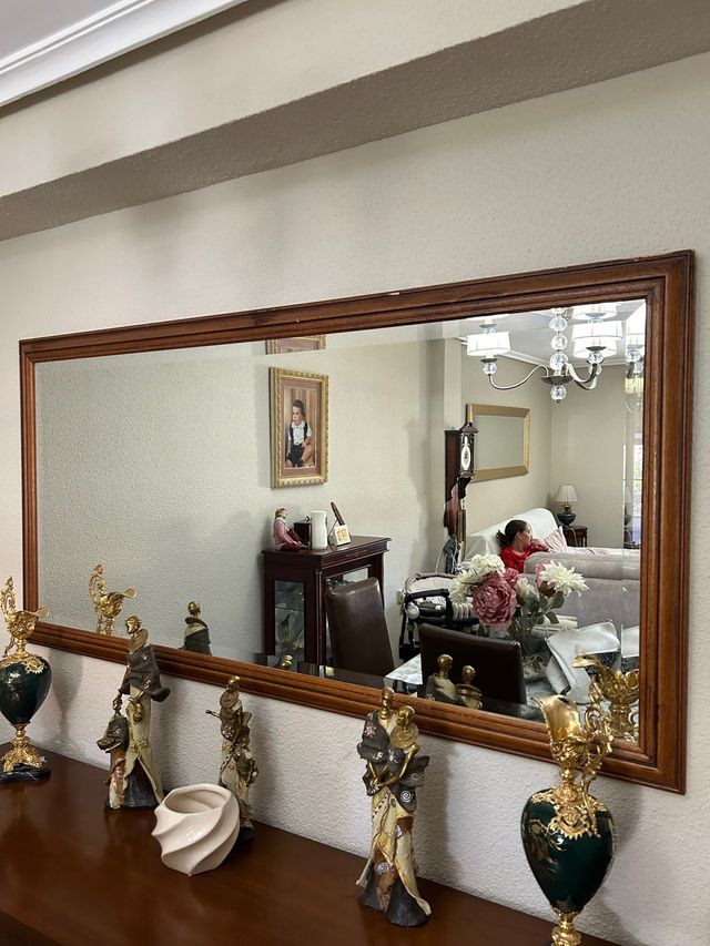 Espejo madera marrón grande