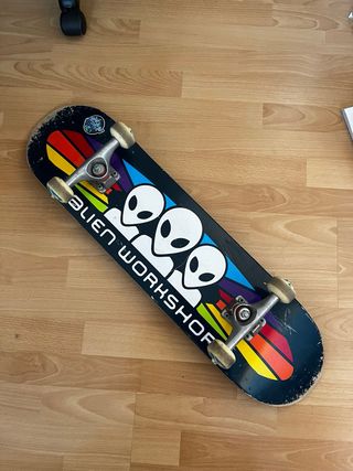 Skate Alien Workshop usado