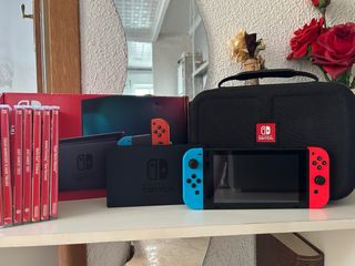 Nintendo Switch - Azul y Rojo