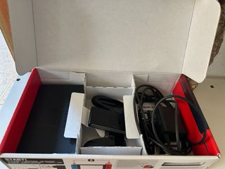 Nintendo Switch - Azul y Rojo