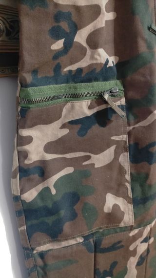 Mono militar camuflaje