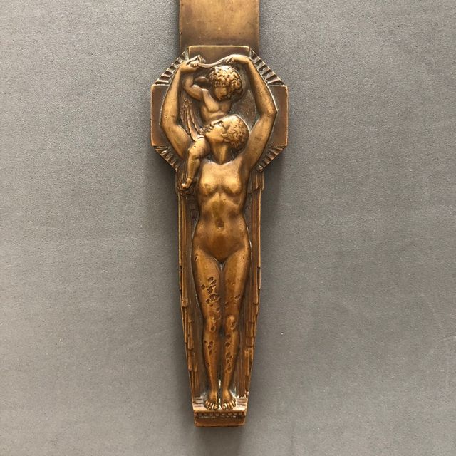 Cuchillo de papel de bronce con firma lucen bazor