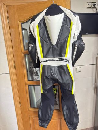 Mono a medida Arresi T48 aprox PVP 850€