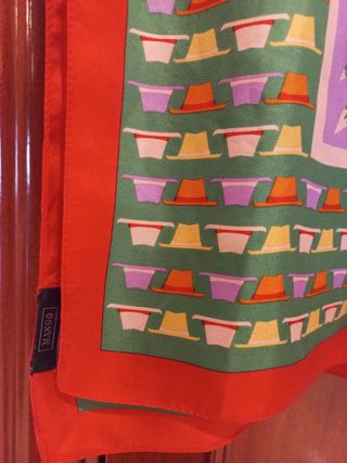 Pañuelo seda estampado