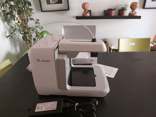 Impresora 3D Voladd - Gris y Blanca