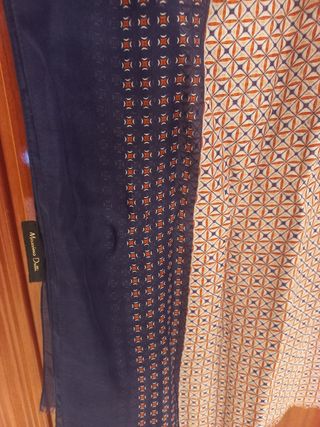Pañuelo foulard beige y azul