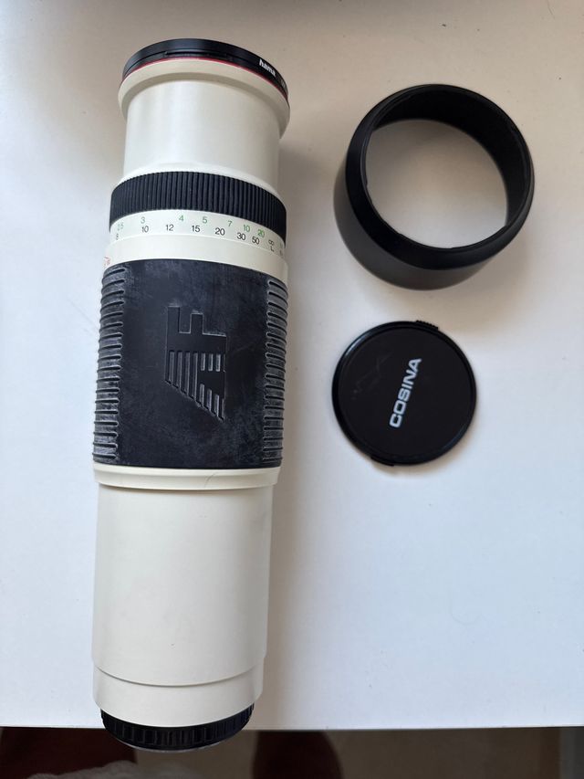 COSINA AF 100-400mm Zoom