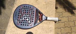 Pala pádel Agustín Tapia Genius 18k
