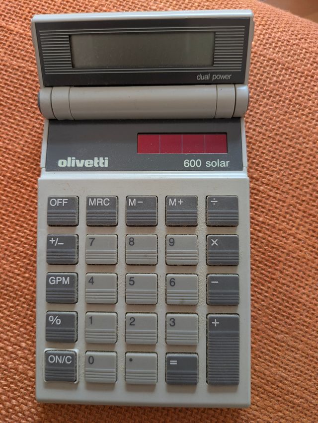Olivetti 600 Solar: Calcolatrice vintage