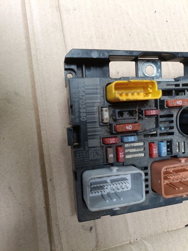 BSM Citroen Peugeot 9664705880