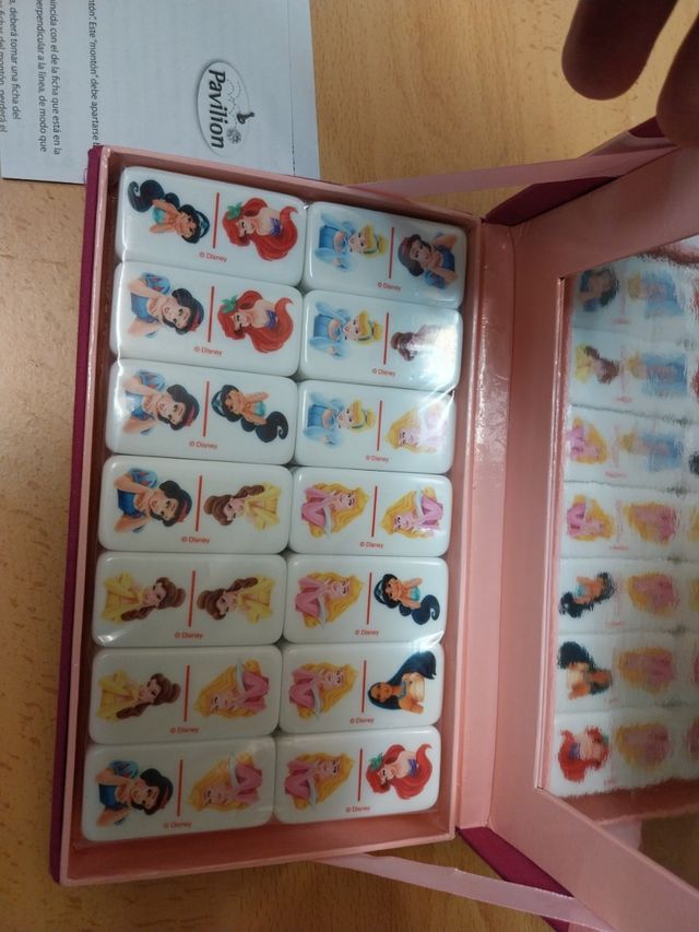 Jogo Disney Princess Dominoes