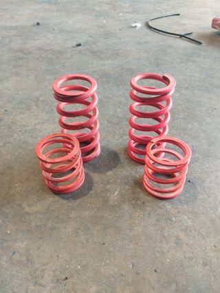 Muelles suspensión roscada con helper