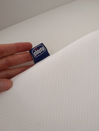 Colchón bebé Chicco Hugo + bajera