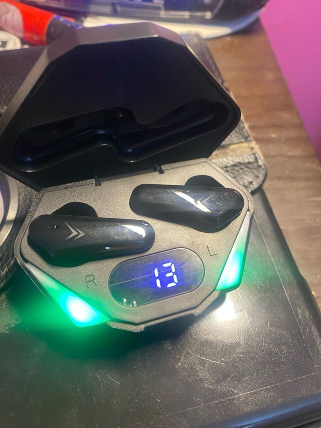 Auriculares Bluetooth negros