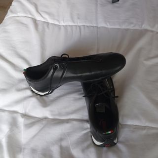 Zapatillas Puma Ferrari negras 41