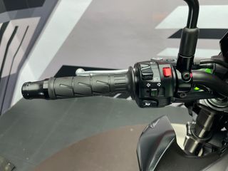 Kawasaki Z900 Verde - Moto