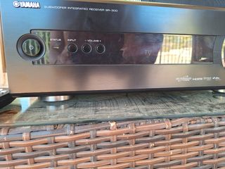 Yamaha SR-300 Subwoofer - Receptor Integrado