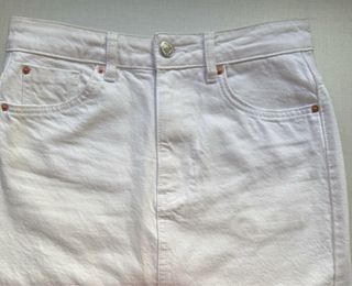 Falda vaquera blanca midi