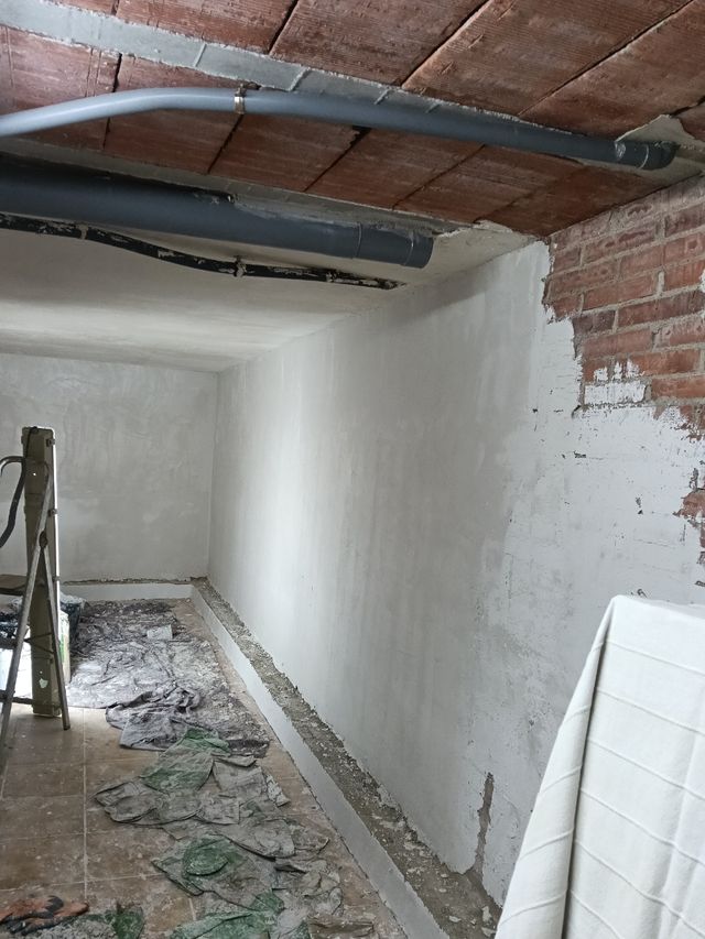 Reformas: Albañilería y Alicatado