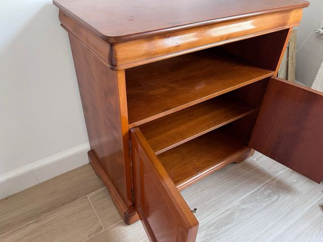 Mueble TV madera cerezo