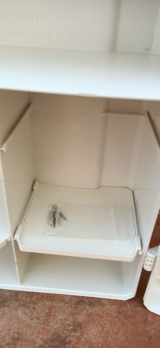 Armario botiquín primeros auxilios