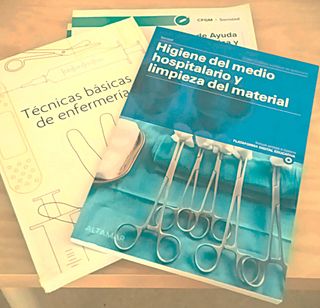 LIBROS CFGM TCAE (TÉCNICO CURAS AUX.ENFERMERIA)