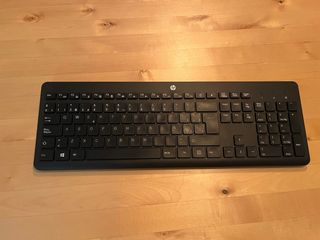 Teclado inalámbrico HP negro