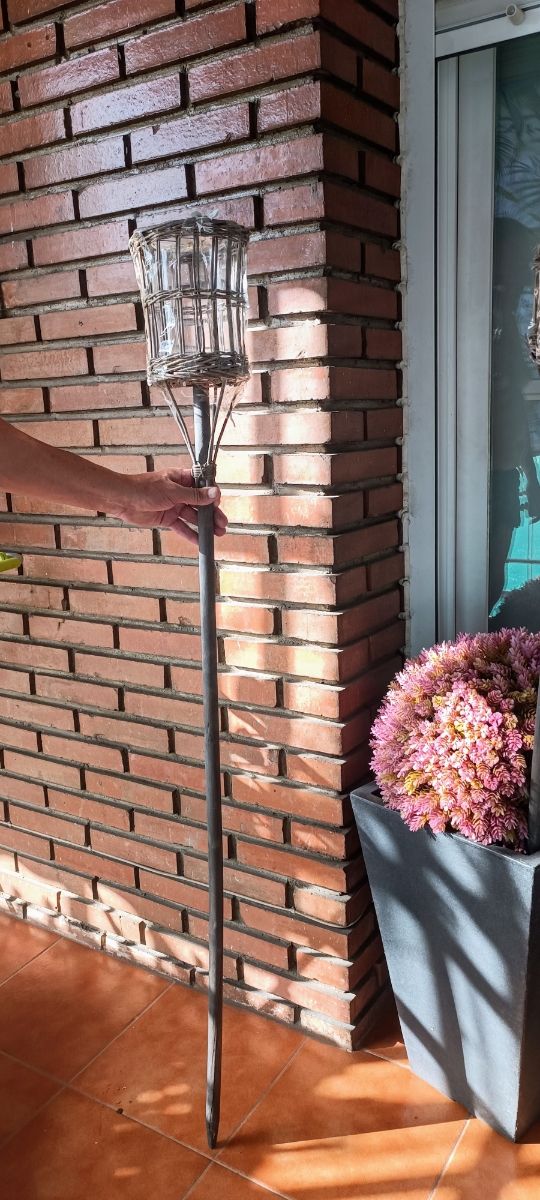ANTORCHAS JARDÍN- Cristal y mimbre