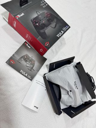 Mando Trust YULA - PC y PS3