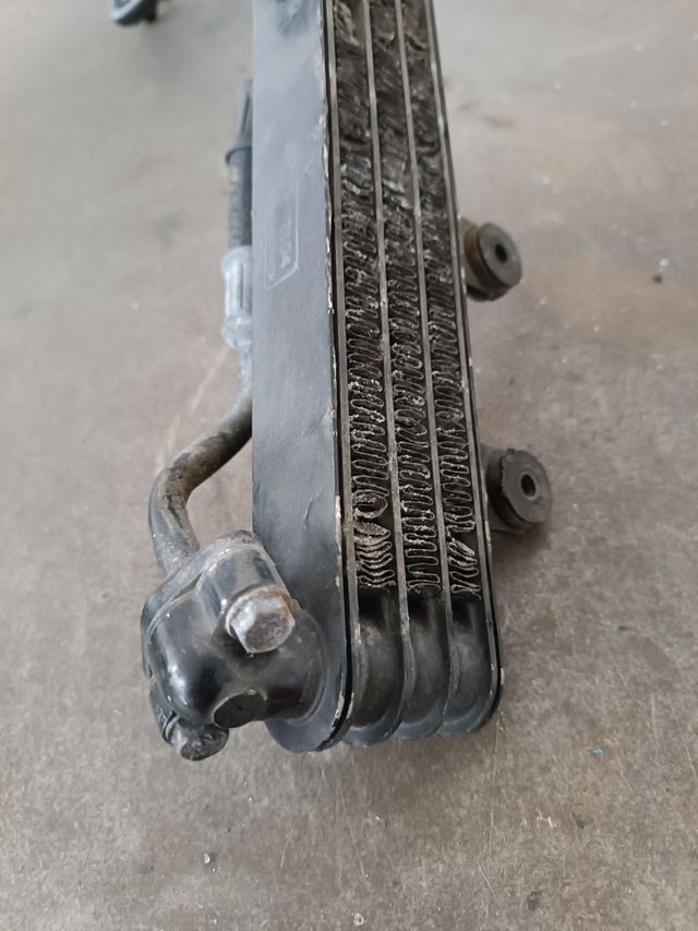 Radiador óleo Honda África Twin 750