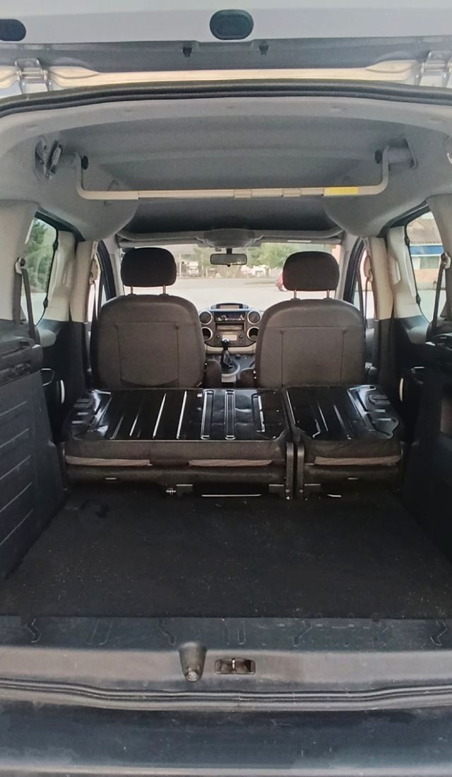 Peugeot Partner 2009 B