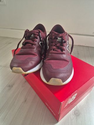 Zapatillas New Balance 420 granate