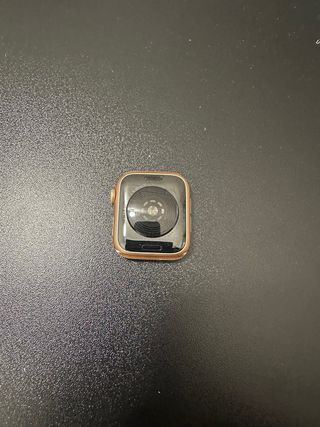Apple Watch SE 40 mm oro rosa solo sin correas 