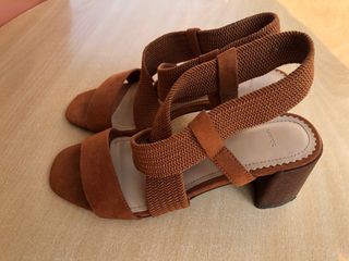 Sandalias Parfois Marrón