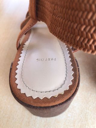 Sandalias Parfois Marrón