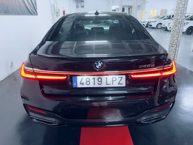 BMW Serie 7 2021 28000km¡¡ nacional