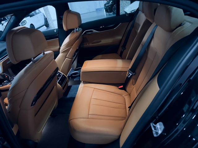 BMW Serie 7 2021 28000km¡¡ nacional