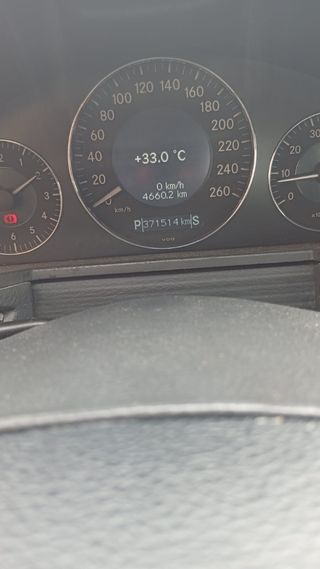 Mercedes-Benz E 240 2004