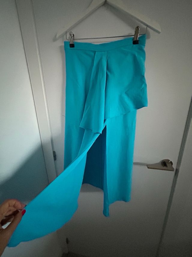 Falda midi turquesa