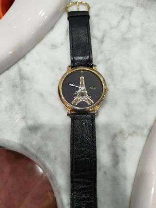 Reloj Claudine dorado y negro