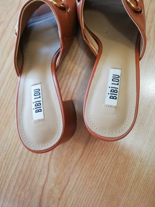 Zuecos BIBI LOU marrones
