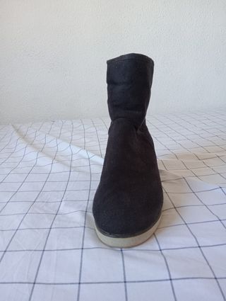 Botines negros - botines de borreguillo