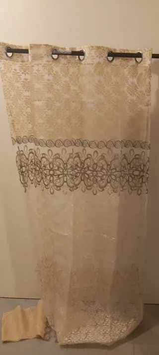 Cortinas doradas - Tela decorativa