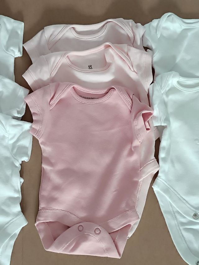8 Bodys Bebé prematuro