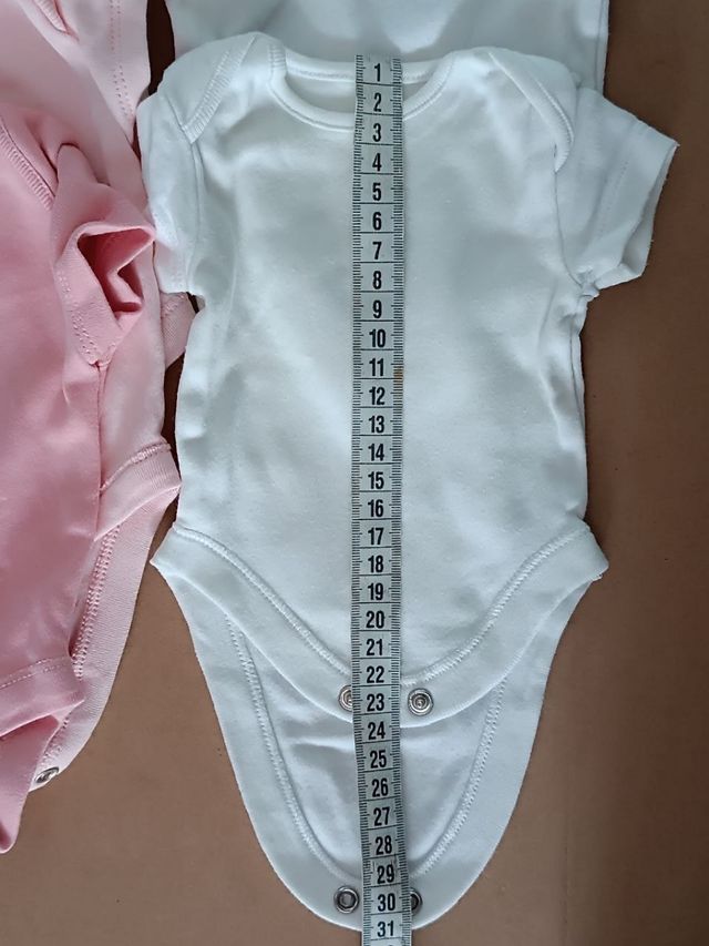 8 Bodys Bebé prematuro