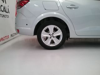 Dacia Logan 2022 GLP