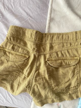 Shorts militares verde oliva