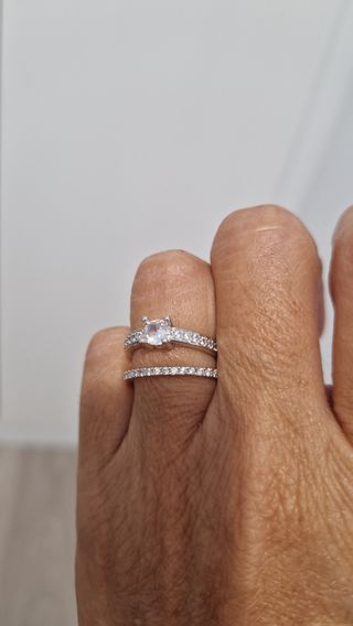 Anillo Attract Swarovski  Talla 58